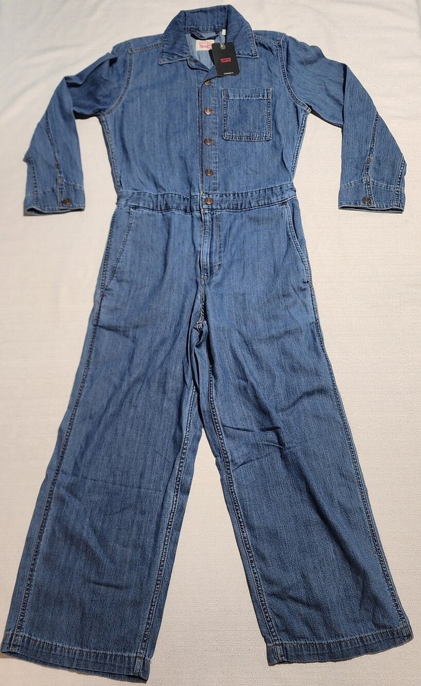 Levi's women's jumpsuit XS long sleeve